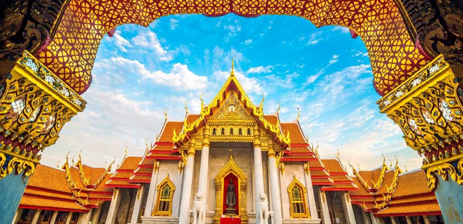 How Bangkok become one of the most famous tourist doors in Asia?